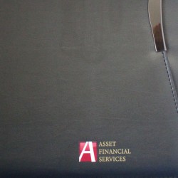 Non Leather Compendiums - The Metropolitan Imitation Leather A4 Zippered Compendium