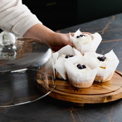 Dining and Decorating - Keepsake Cake Display